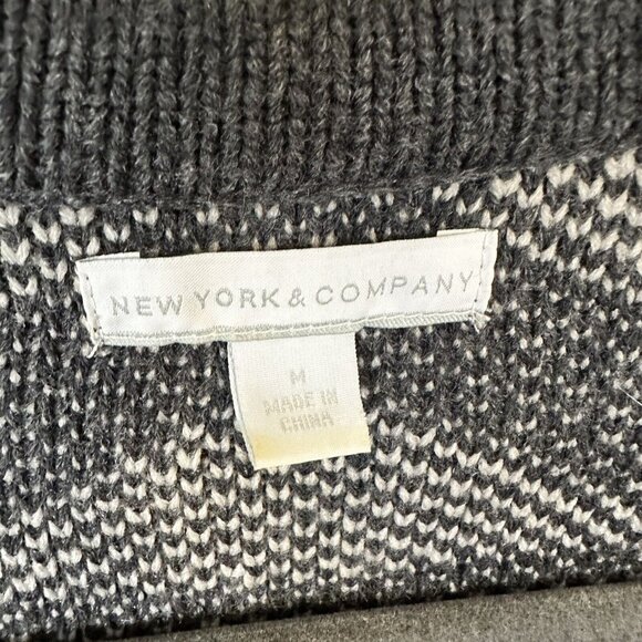 New York & Company Aztec Cardigan Women Size Medium Grey Black Long - Picture 2 of 9